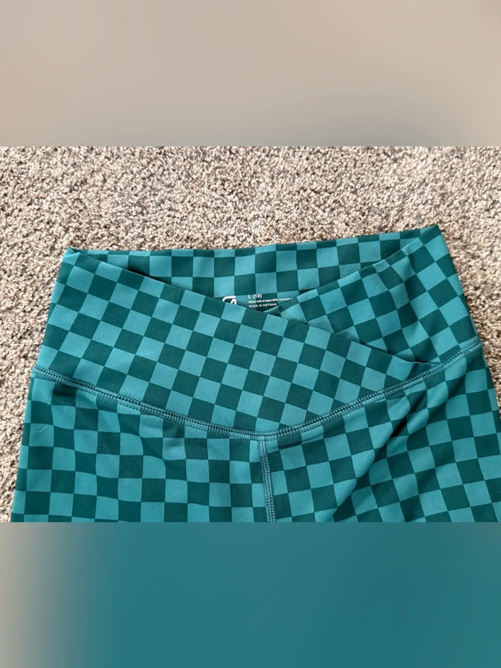 Girls GapFit green checker print leggings size 10